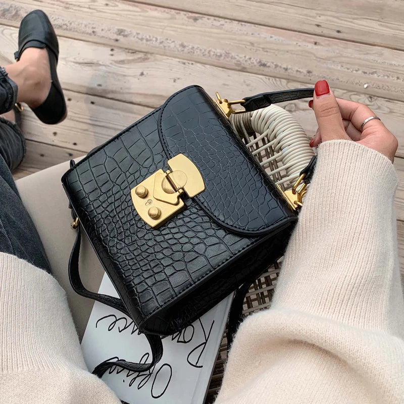 Stone Pattern PU Leather Crossbody Bag Lock Shoulder Messenger