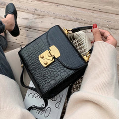 Stone Pattern PU Leather Crossbody Bag Lock Shoulder Messenger