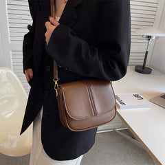Winter Trend Women's Saddle Crossbody Bag Small Leather Shoulder Handbag