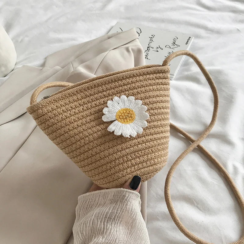 Summer Mini Daisy Beach Braided Shoulder Bag for Women