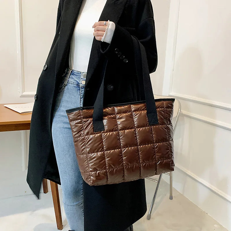 Large Shoulder Bag for Women Plaid Zipper Style Tote