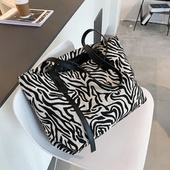 Women's Large-Capacity Shoulder Bag