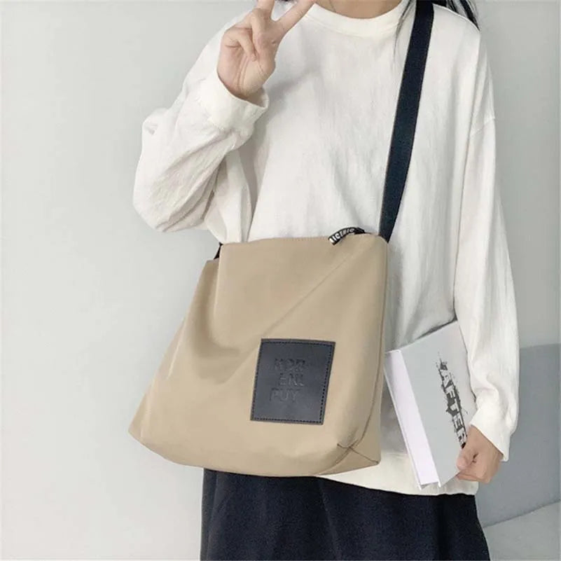 Young Girl Messenger Bag Waterproof Nylon Shoulder Bag For Women