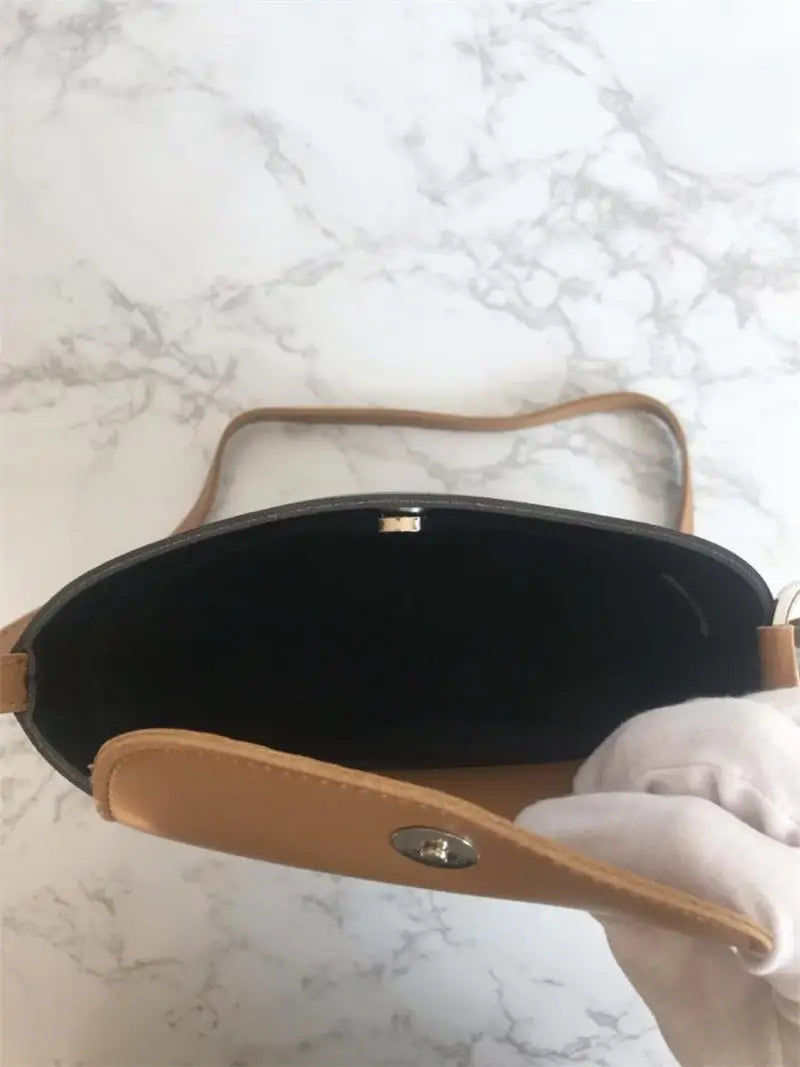 Small square Crossbody Bag Spring Flap Shoulder Messenger