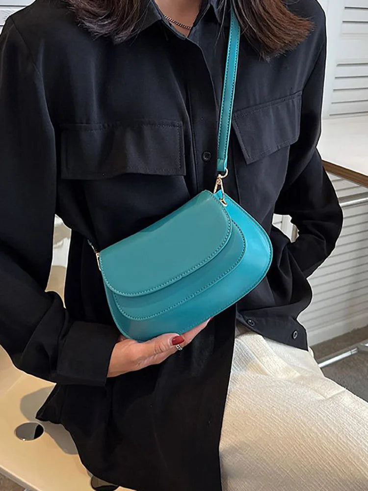 Small Flap Handbag Crossbody Bag for Women PU Leather Solid