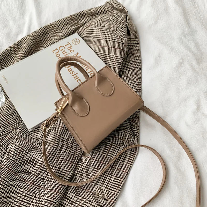 Small Square Bag Retro Mini Handbag Literary Crowds Shoulder Messenger Female