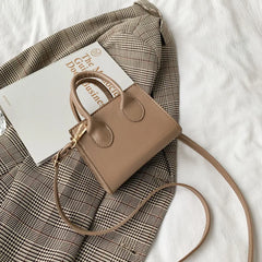 Small Square Bag Retro Mini Handbag Literary Crowds Shoulder Messenger Female