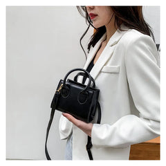 Small Square Bag Retro Mini Handbag Literary Crowds Shoulder Messenger Female