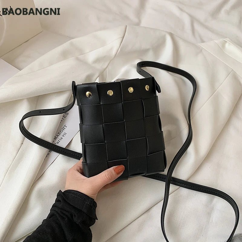 Small Weave Bucket Shoulder Bags Soft Leather Messenger Bag Rivet Crossbod