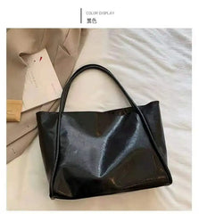 Large-Capacity Women's Shoulder Bag Retro Tote Commuter Leisure Handbag