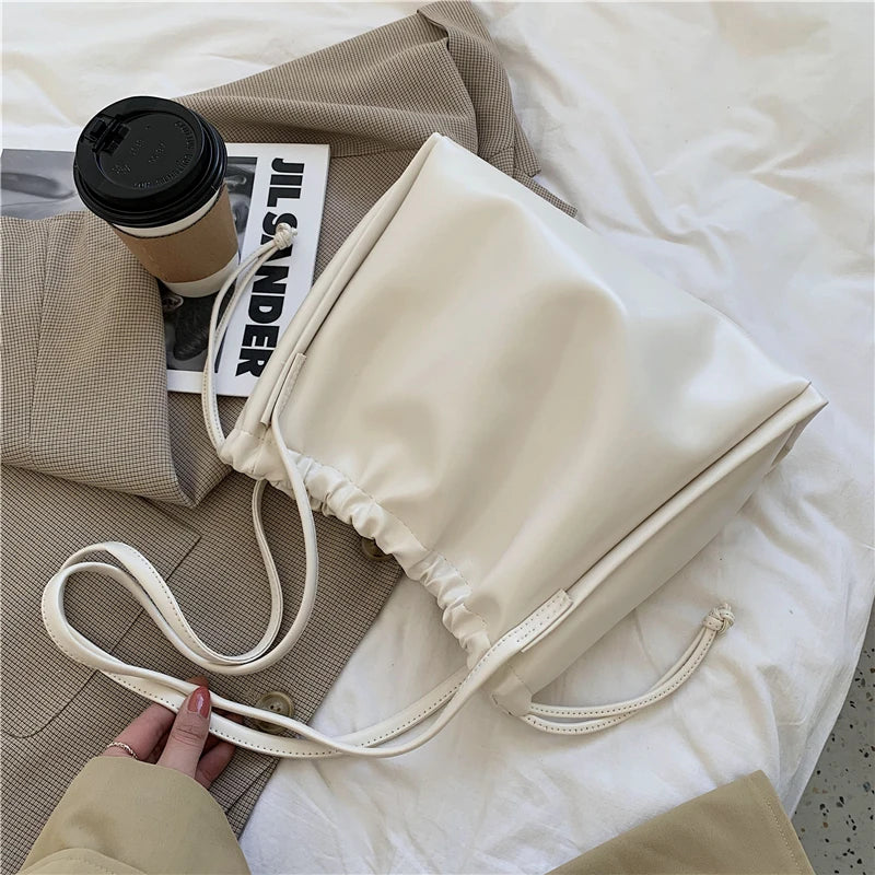 Large Capacity Tote Bag Drawstring Shoulder Handbag Retro Ladies