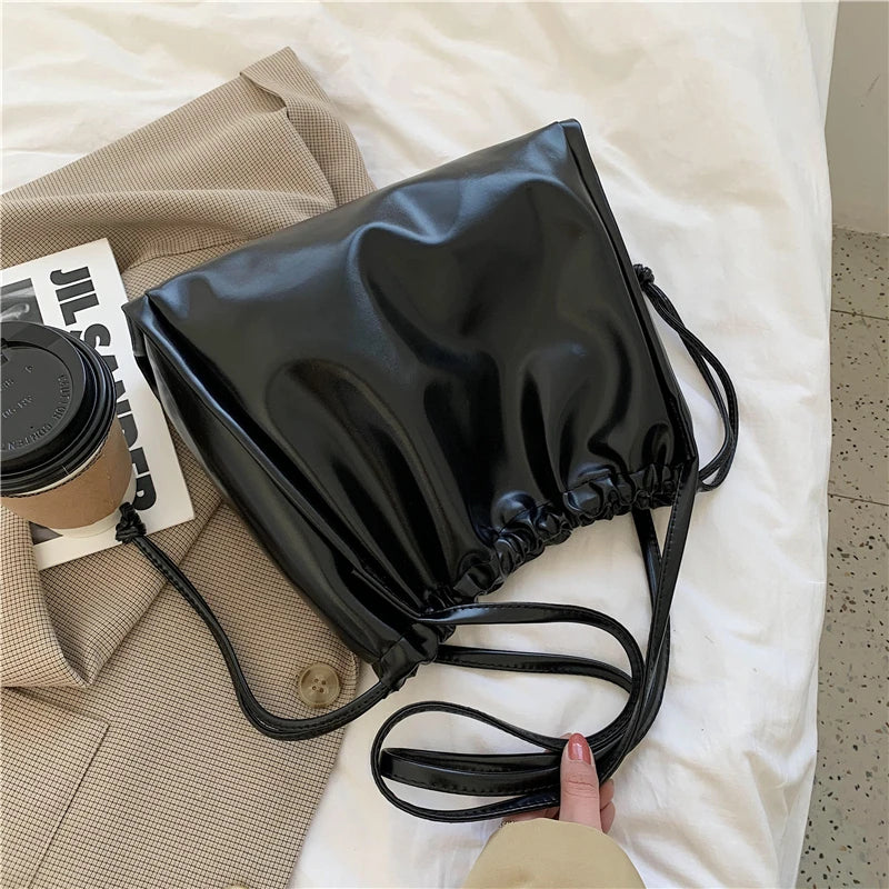 Large Capacity Tote Bag Drawstring Shoulder Handbag Retro Ladies