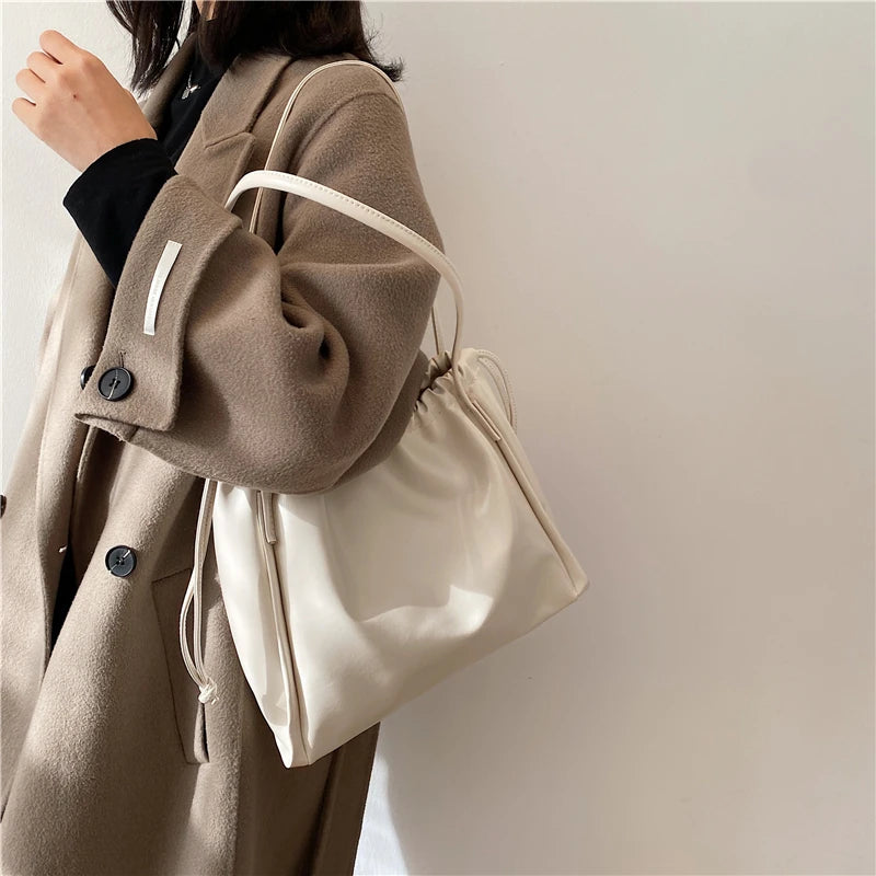 Large Capacity Tote Bag Drawstring Shoulder Handbag Retro Ladies