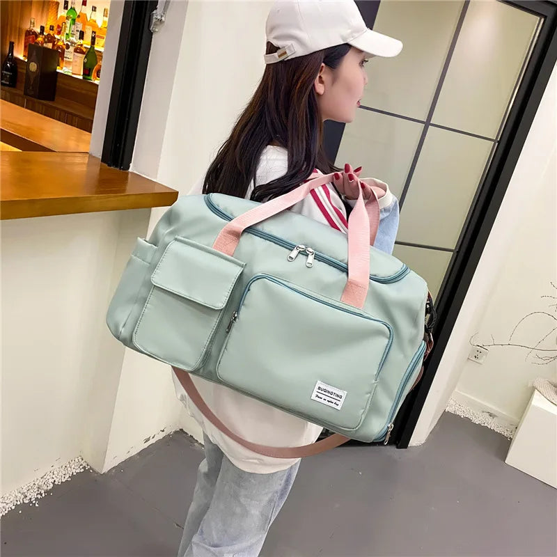 Sports Travel Fitness Bag Heart Shoulder Handbag