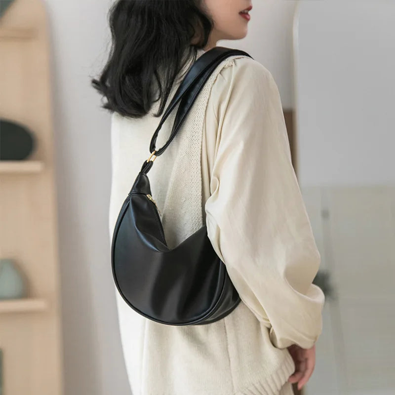 Spring Versatile PU Soft Leather Dumpling Bag for Female Students