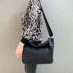 Spring Nylon Crescent Crossbody Bag Fashionable Light Shoulder Bag