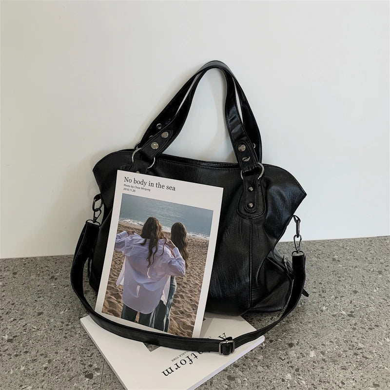 Stylish Large Women's Shoulder Bag Soft Leather High Capacity Tote Hand