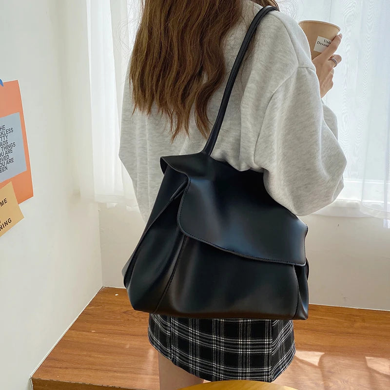 Soft PU Leather Shoulder Bags Women Large Capacity All-match Totes