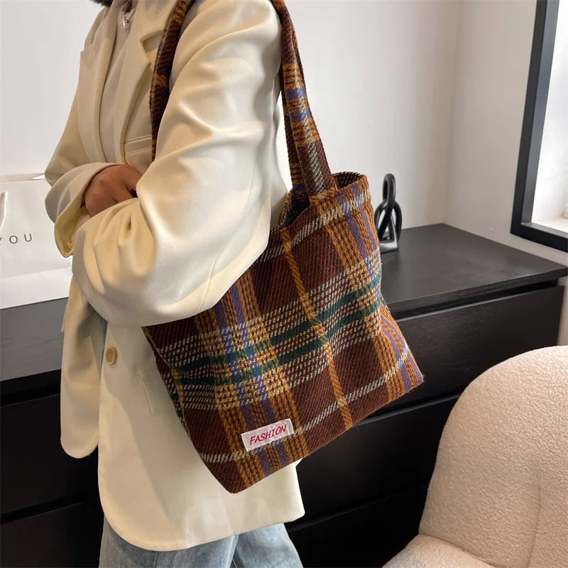 Plaid Wool Shoulder Bag for Women Large Capacity Shopper Handbag