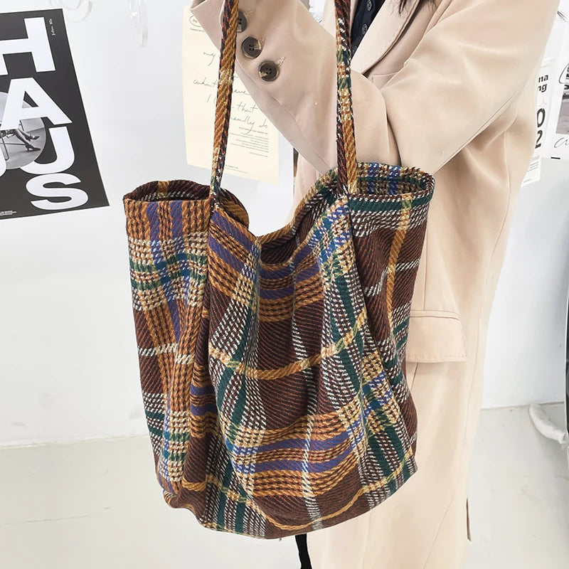 Women's Large Capacity Vintage Handbag Shoulder Tote Daily Bag
