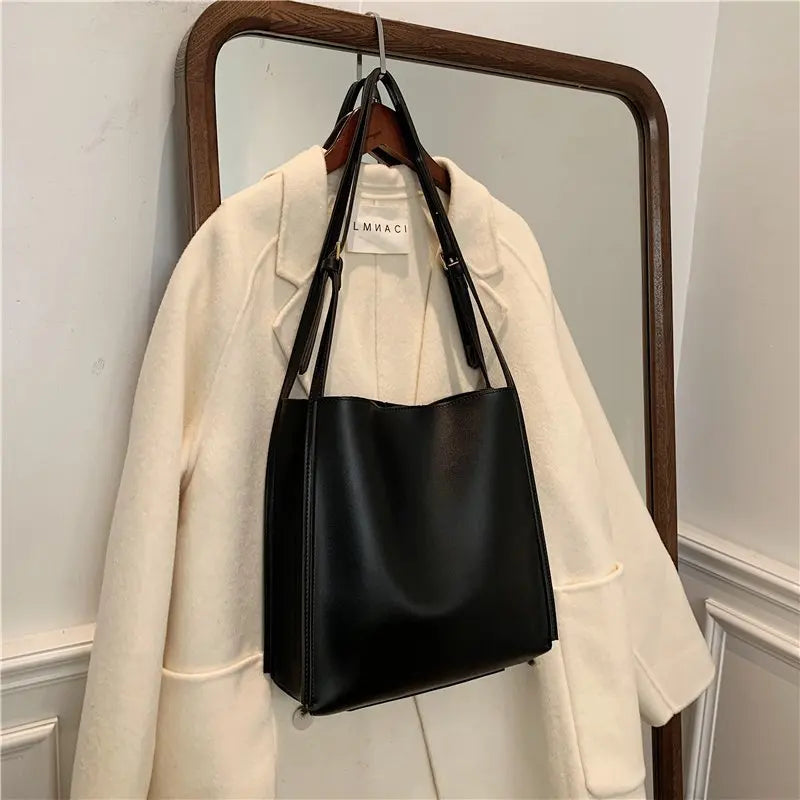 Vintage High Shoulder Bag Women PU Leather Tote Bags Ladies Hasp Handbag