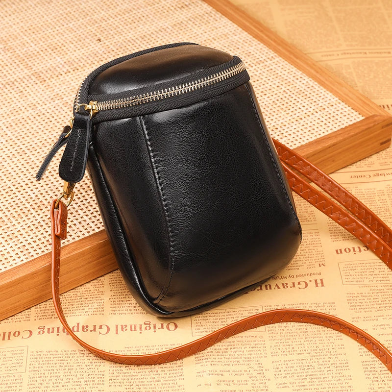 Vintage Oil Wax Cow Leather Shoulder Crossbody Bag for Women