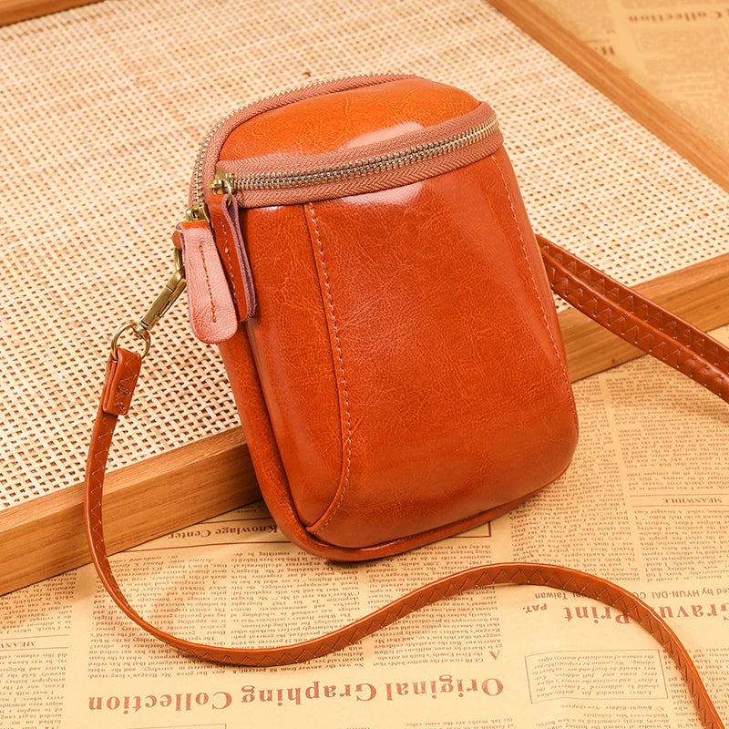 Vintage Oil Wax Cow Leather Shoulder Crossbody Bag for Women