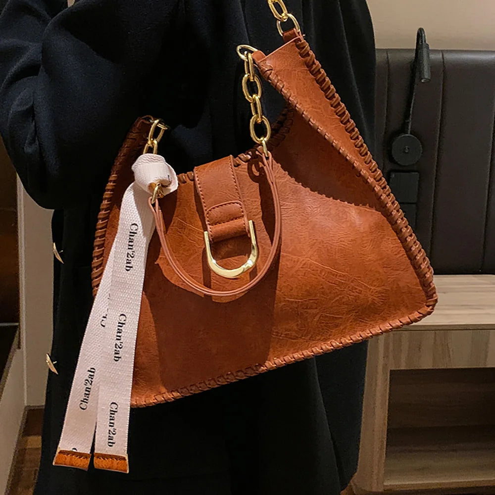 Vintage PU Leather Women Underarm Bags Large Capacity Ladies Commuter Chains Sho