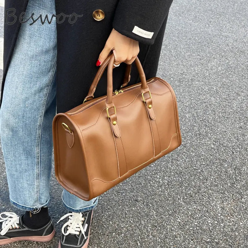 Vintage Shoulder Bag Women Large Capacity Travel Bag Business Trip Crossbody Bag
