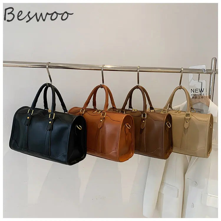 Vintage Shoulder Bag Women Large Capacity Travel Bag Business Trip Crossbody Bag