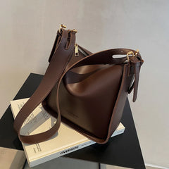 Vintage Leather Crossbody Shoulder Bag - Soft Solid Purse for Wedding