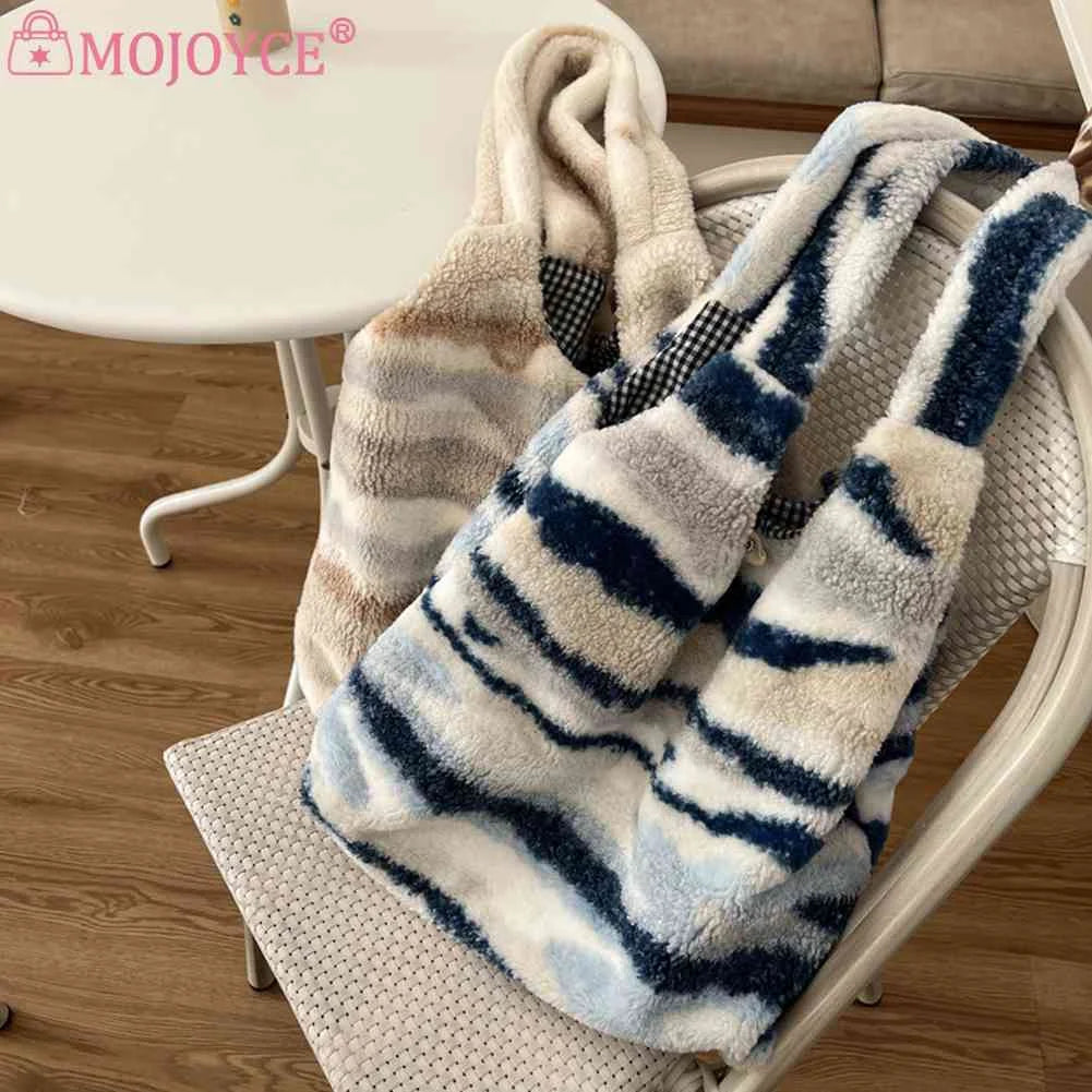 Vintage Women Tote Bag Large Capacity Shoulder Handbag for Autumn Winter
