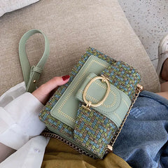 Wide Strap Shoulder Bags for Women Lady Handbags and Purses Chain Messenger