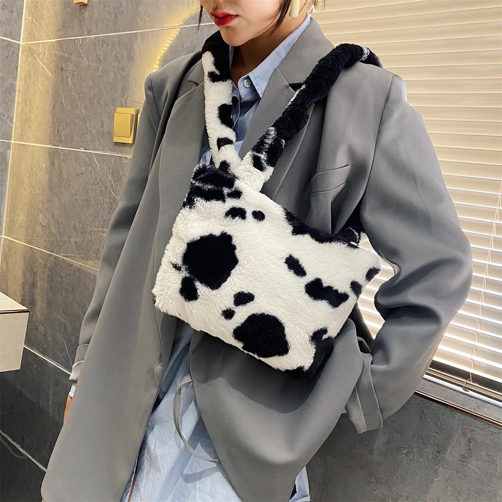 Leopard Print Plush Handbag Messenger Bag Soft Warm Fur Bag