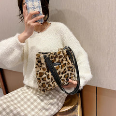 Leopard Print Plush Mini Bucket Bag for Women Velvet Underarm Bag