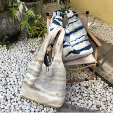 Vintage Style Ink Print Shoulder Bag - Faux Fur Hand Bag