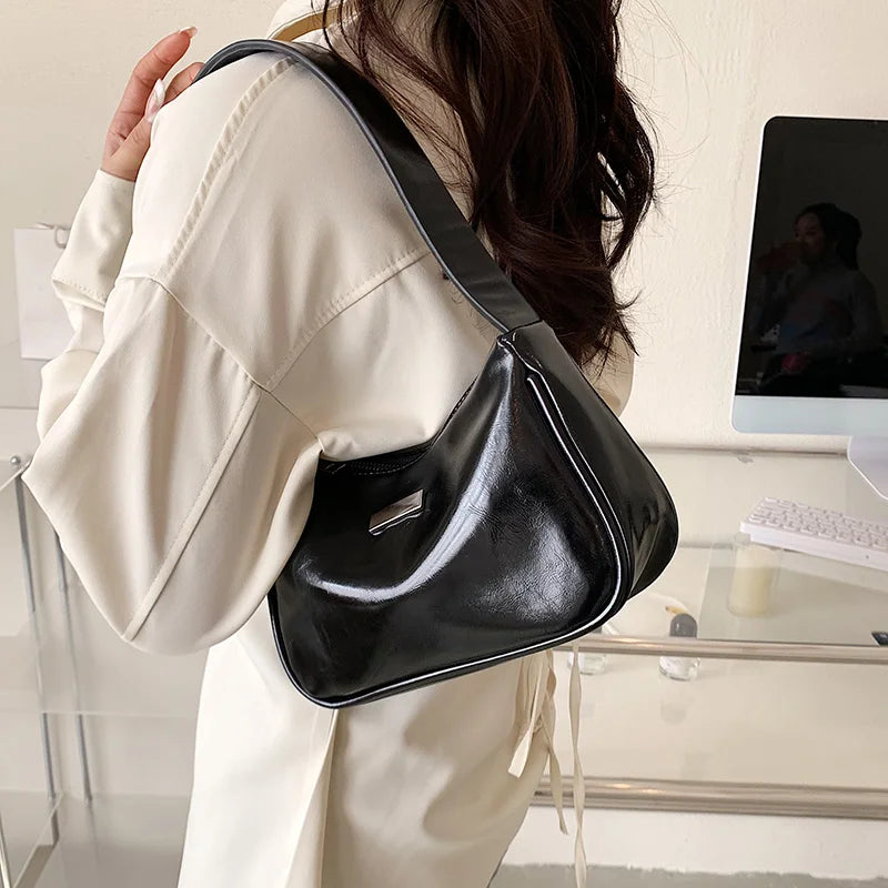 Retro Soft Leather Clutch Purse French Shoulder Bag Small Size Armpit Packs