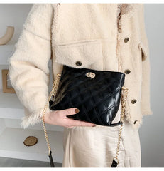 Women's Leather Rhombus Shoulder Chain Handbag