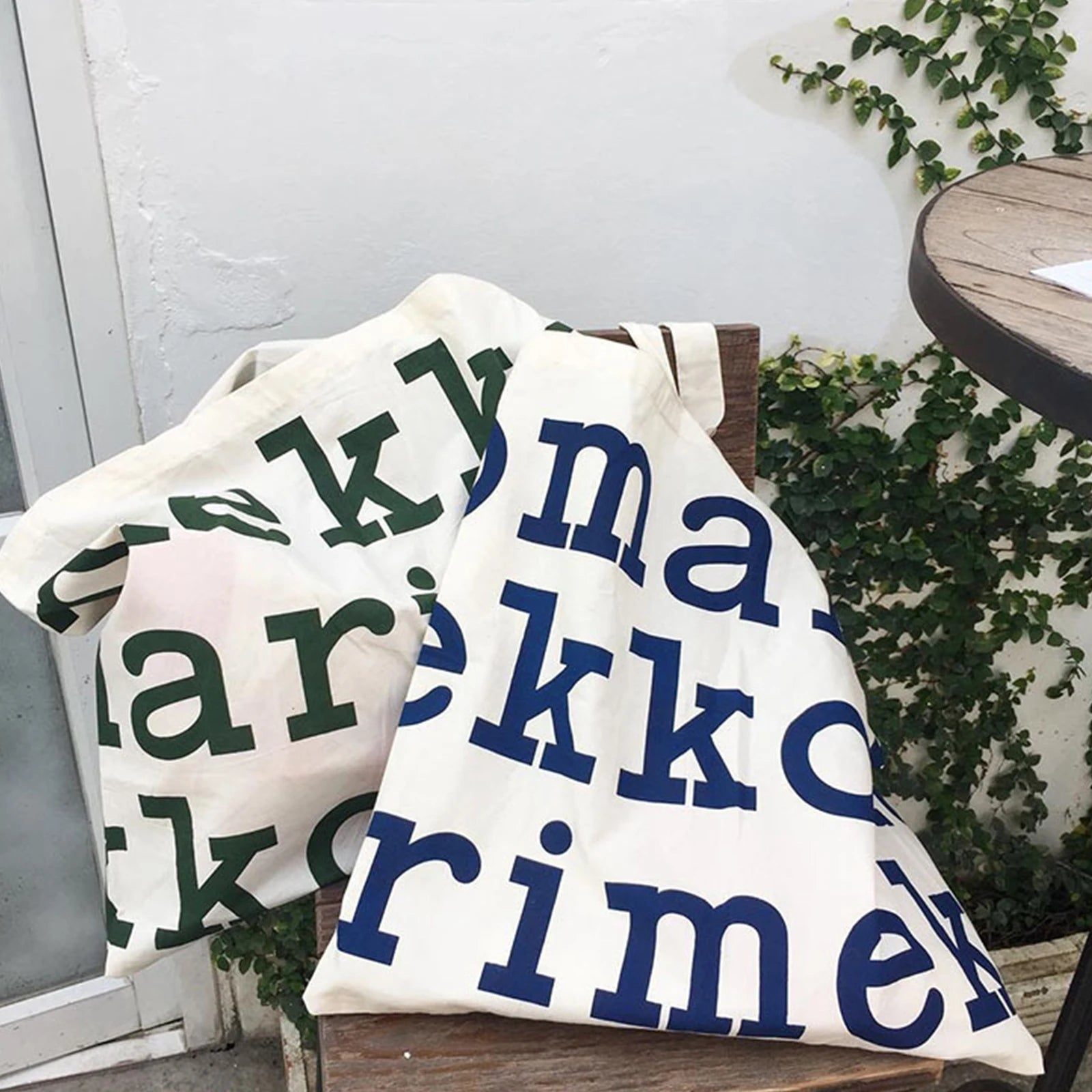 Women Canvas Shoulder Bags Letter Print Style Large Capacity Handbag