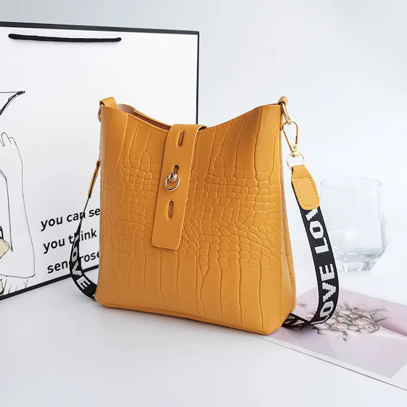 Crocodile Messenger Bag Female Crossbody Shoulder Handbag High Ladies Bucket Bag