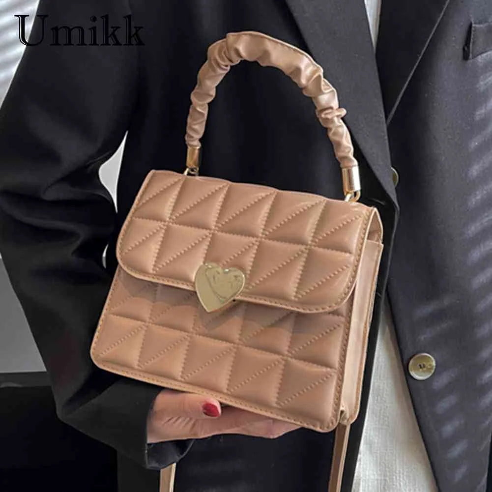 Women Crossbody Bags Pleated Heart Hasp Ladies Hand Bags Casual PU Leather Soft