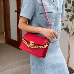Women Female Retro Thick Chain Diamond Shoulder Bag