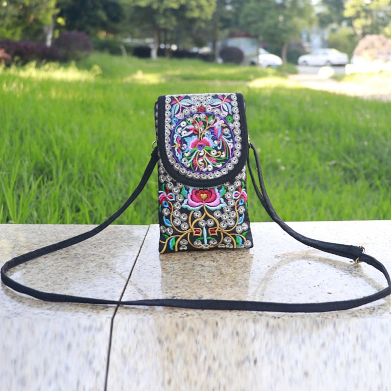 Vintage Floral Embroidered Crossbody Bag Phone Bag