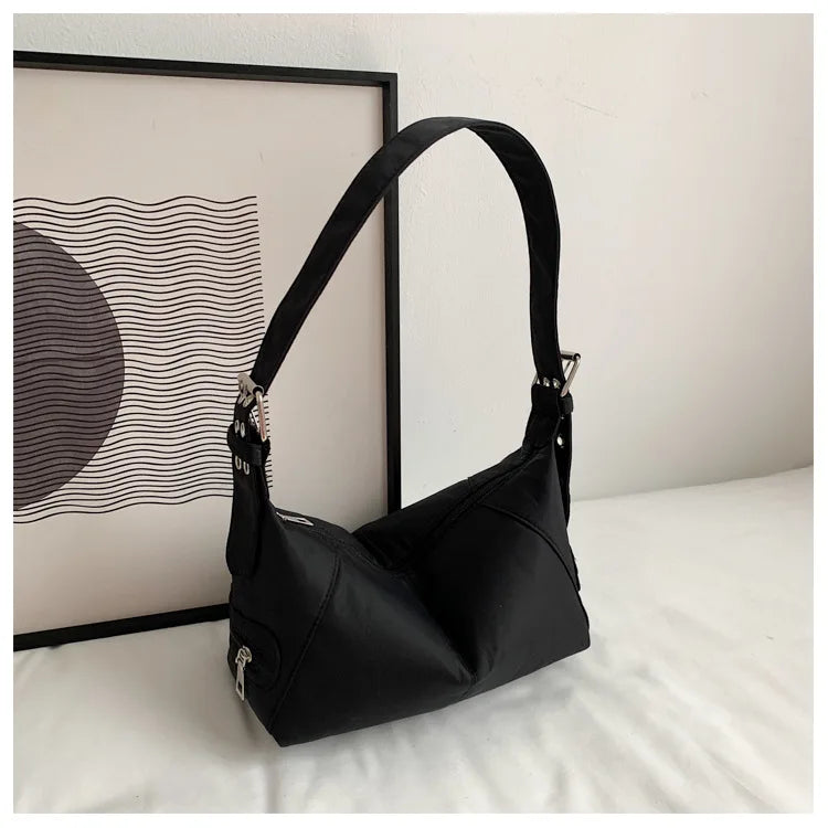 Women Nylon Dumpling Underarm Mobile Phone Bag