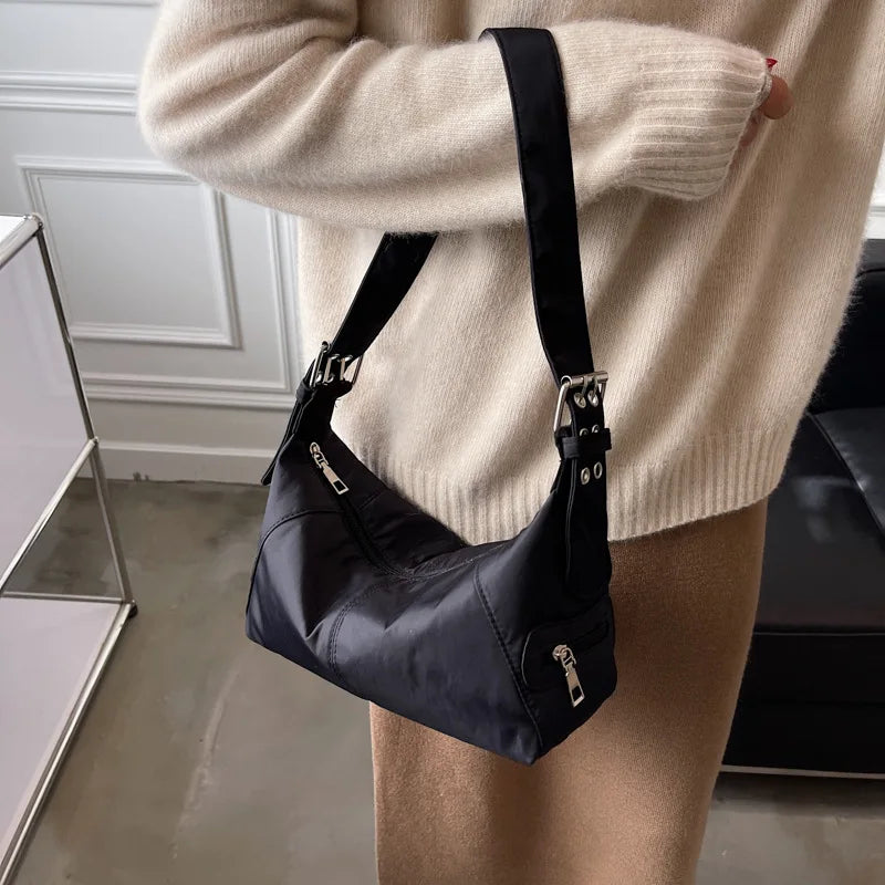 Women Nylon Dumpling Underarm Mobile Phone Bag