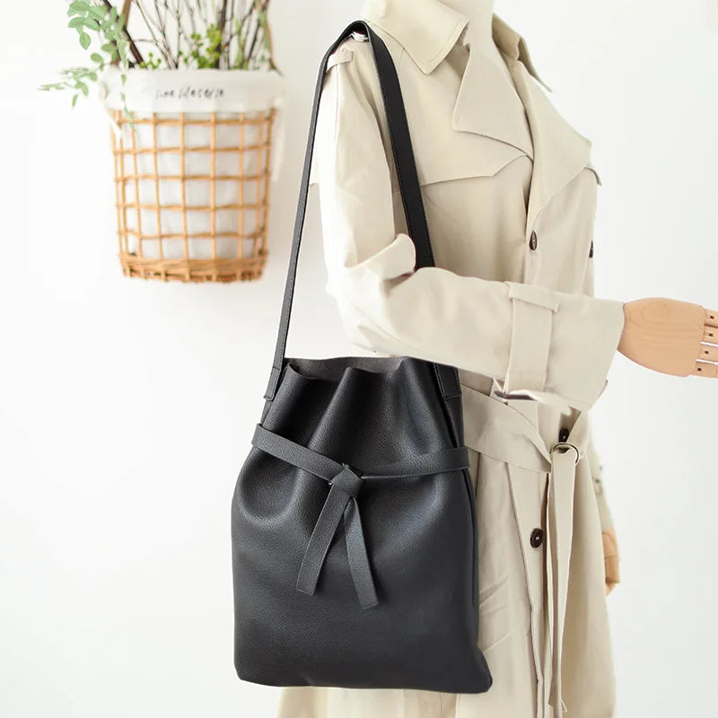Women Leather Messenger Bag Tassel Handbag Vintage Big Size Tote Shoulder Bag