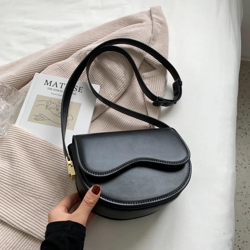 Vintage Leather Saddle Bag Crossbody Purse