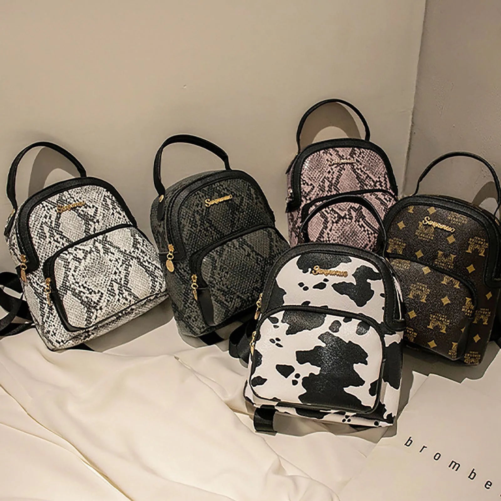 Women Shoulder Bag Female Backpack Pu Leather Backpacks Snake Printed Travel Bag