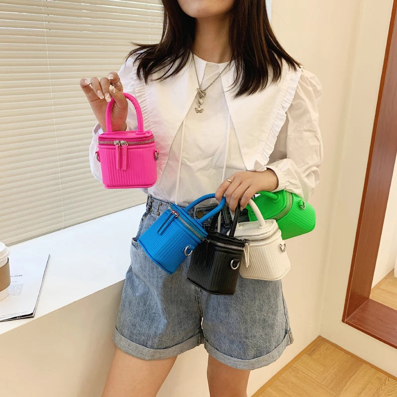 Women Small Crossbody Handbags Mobile Phone Bucket Bag For Coin ID Card Money