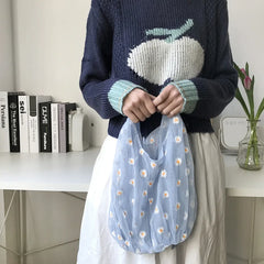 Women's Mesh Cloth Daisy Embroidery Handbag